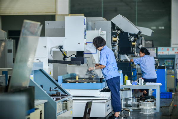 制造業(yè)管理新策略，引領企業(yè)高效運營，提升競爭力