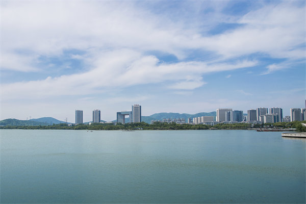 如何評(píng)估無(wú)錫管理咨詢(xún)公司的服務(wù)質(zhì)量與效果？