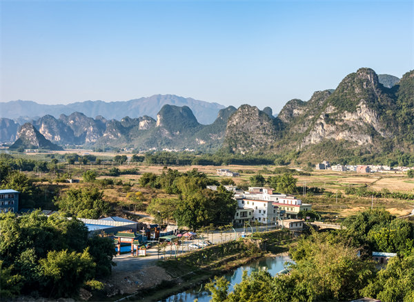 清遠(yuǎn)集團(tuán)管控咨詢公司如何強(qiáng)化集團(tuán)集權(quán)與分權(quán)？
