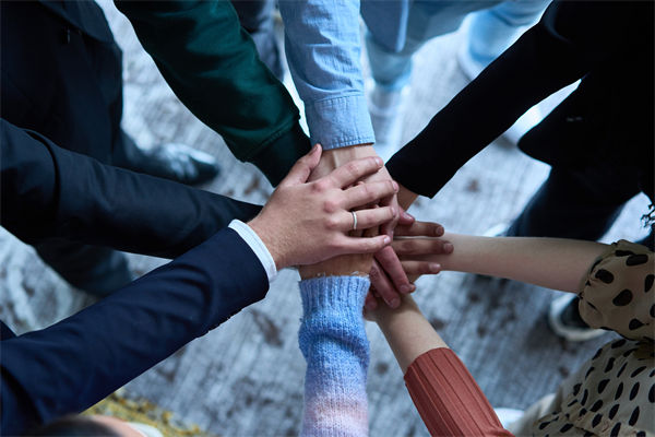 企業(yè)要求員工不結(jié)婚就離職？組織規(guī)劃管理怎么看？