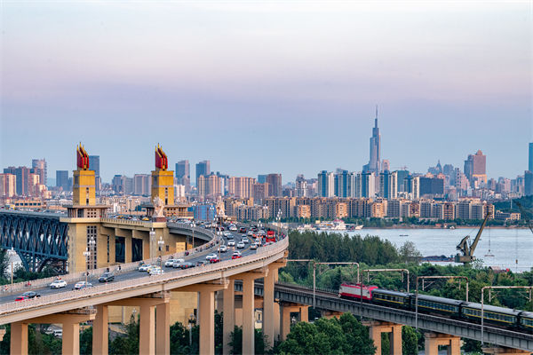 年度目標(biāo)總落空，南京年度經(jīng)營(yíng)計(jì)劃咨詢公司如何精準(zhǔn)規(guī)劃增長(zhǎng)路線？