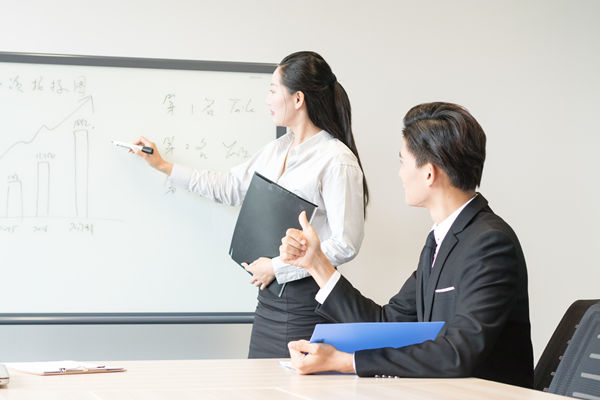 薪酬績效總難平衡，怎樣調(diào)整才能既控成本又激勵員工？