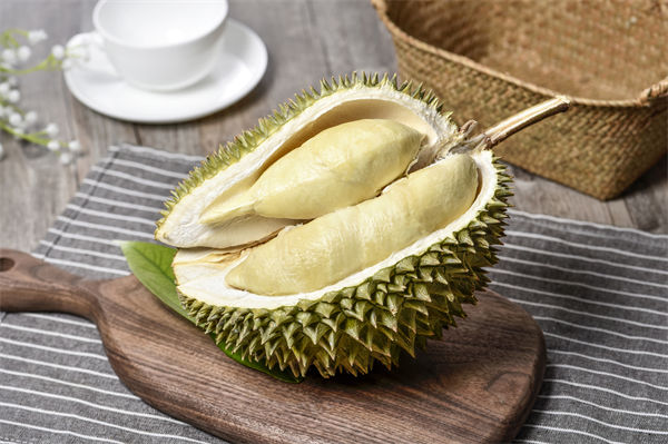 榴蓮價(jià)格暴跌50%，有人買了50箱，預(yù)算管理怎么看？